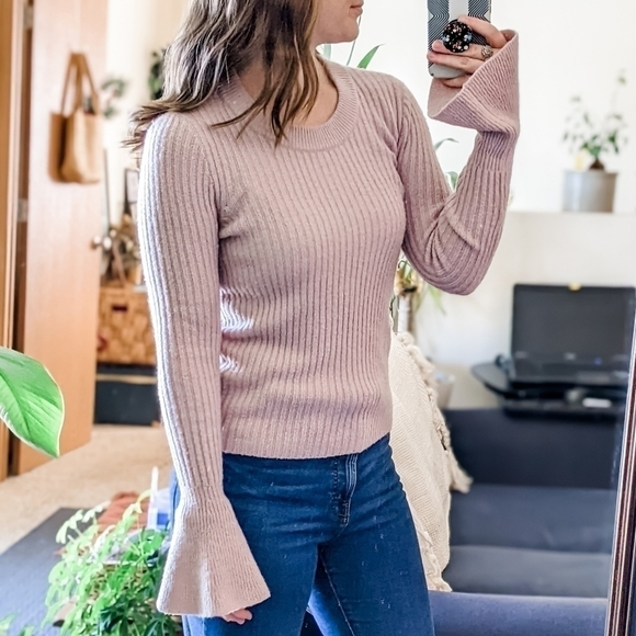 Madewell Bell Sleeve Ribbed Crew Neck Wool Blend Blush Pink Sweater - Picture 1 of 9